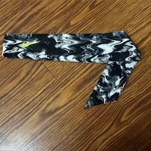 Nike dry fit tieback headband